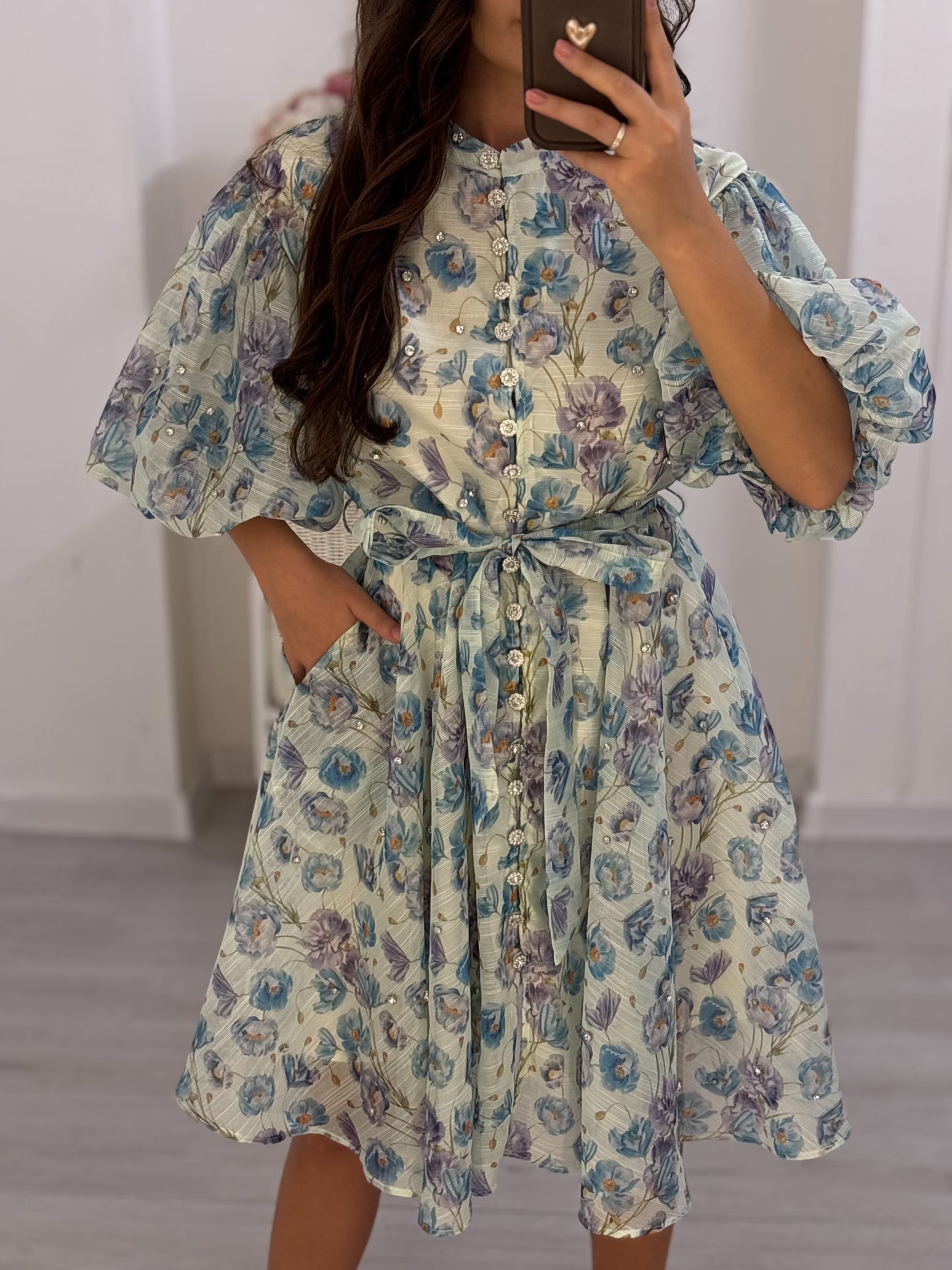 Рокля с камъни Dolchita