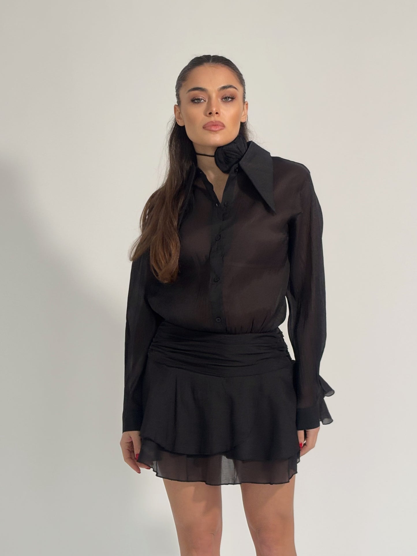 Рокля Bambina с подвижна роза