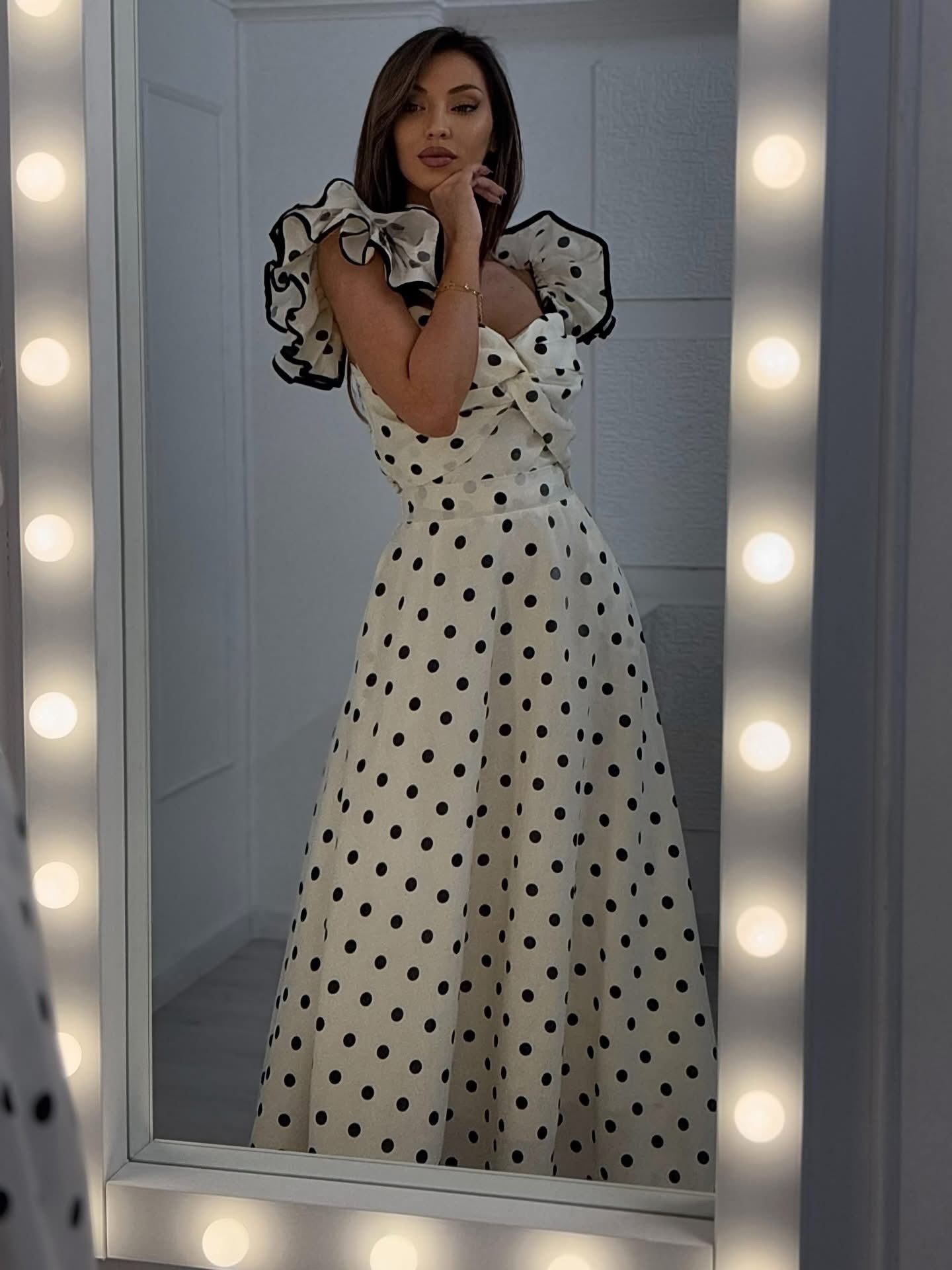 Сатениран комплект на точки Verinna