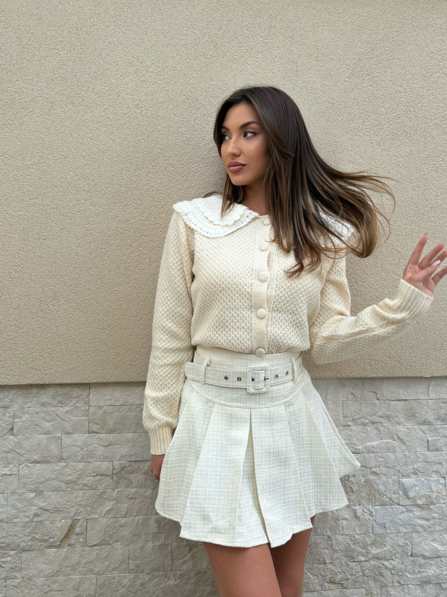 Dolls cardigan with lace collar