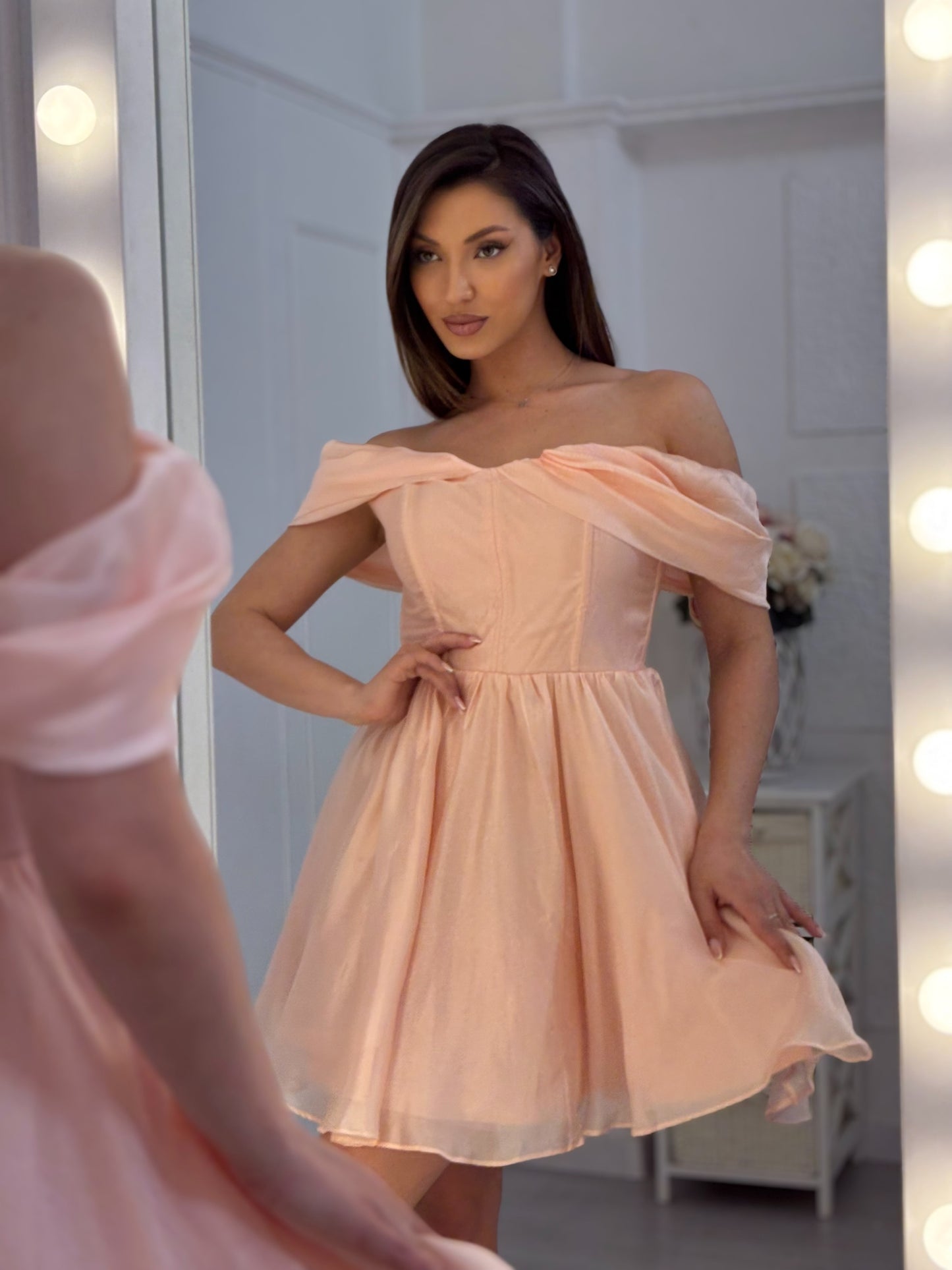 Рокля Fabulous изкуствена коприна