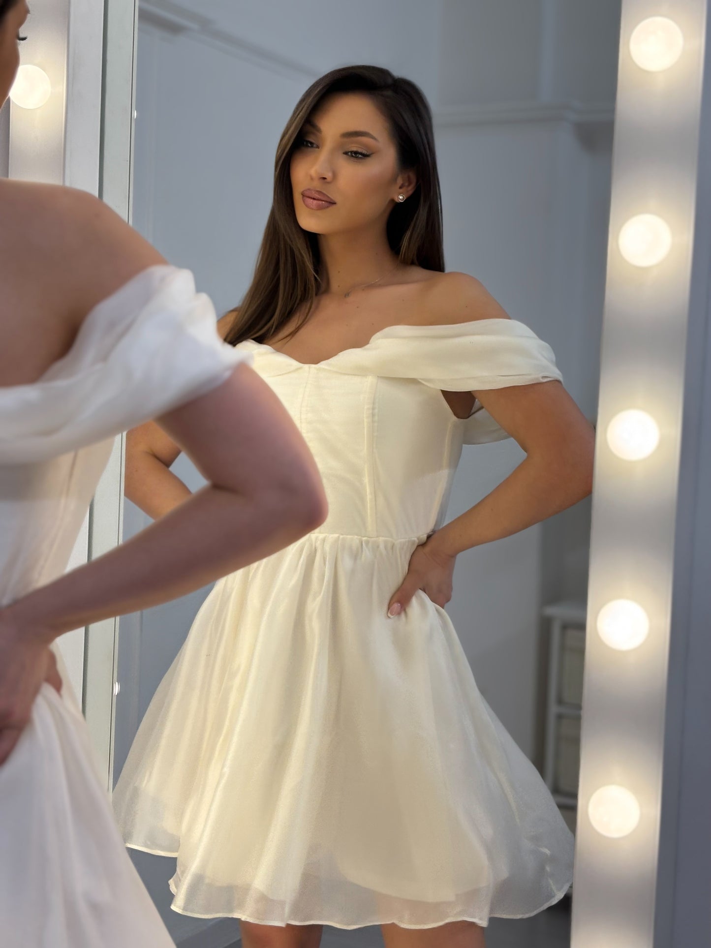 Рокля Fabulous изкуствена коприна