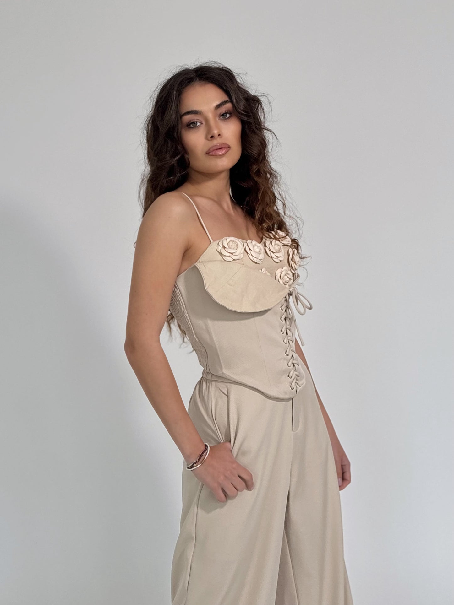 Комплект Lanita с 3D цветя