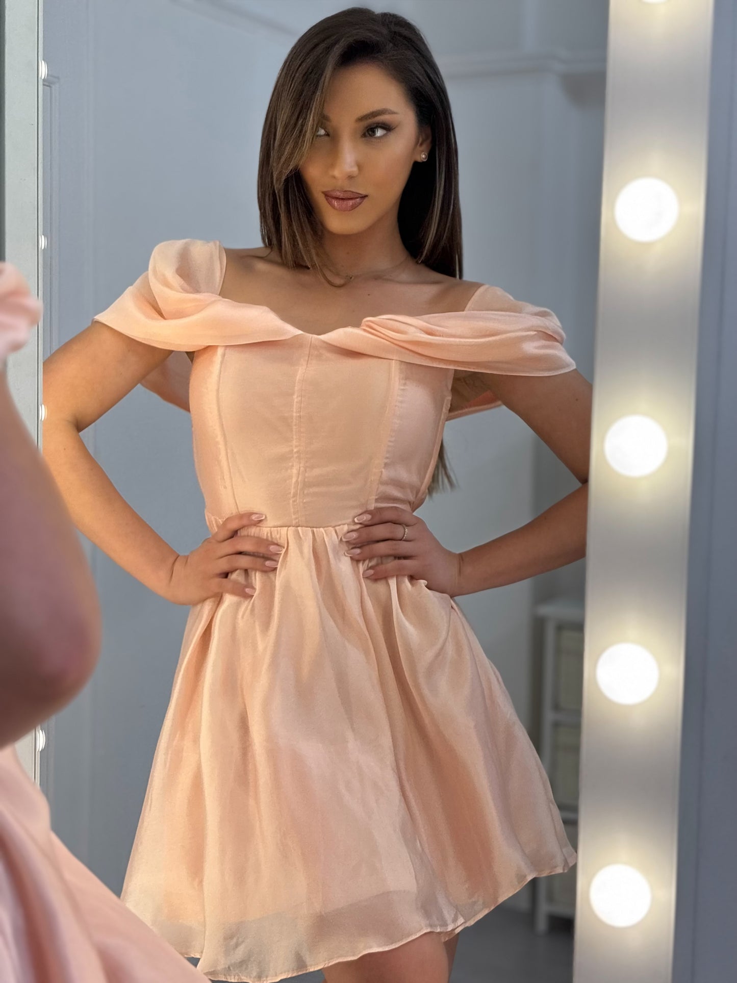 Рокля Fabulous изкуствена коприна