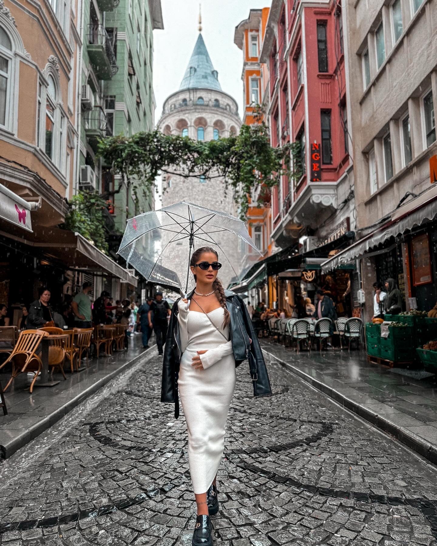 Milas midi dress made of tight rips