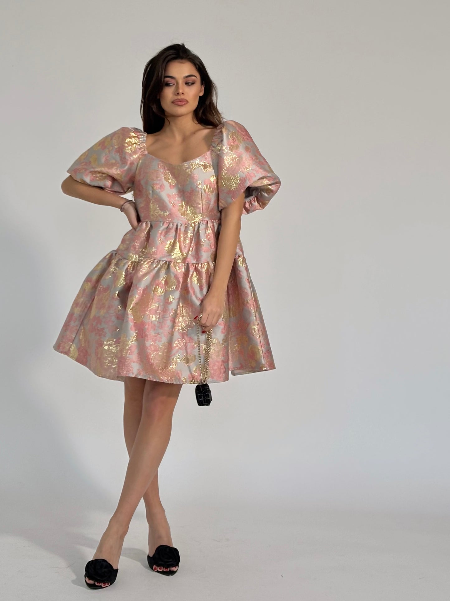 Glamour dress with gold effect