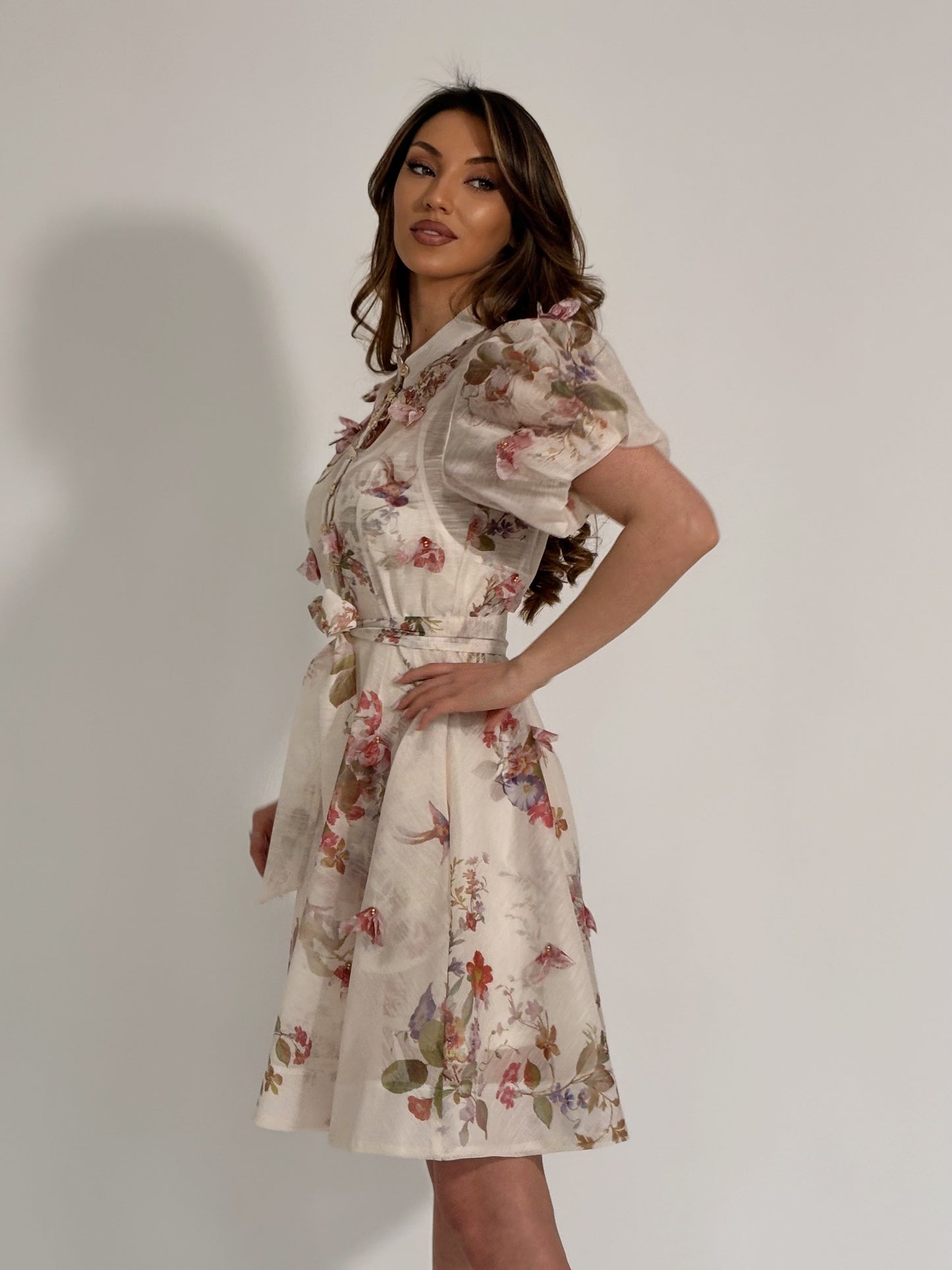 Рокля Molina с 3D цветя