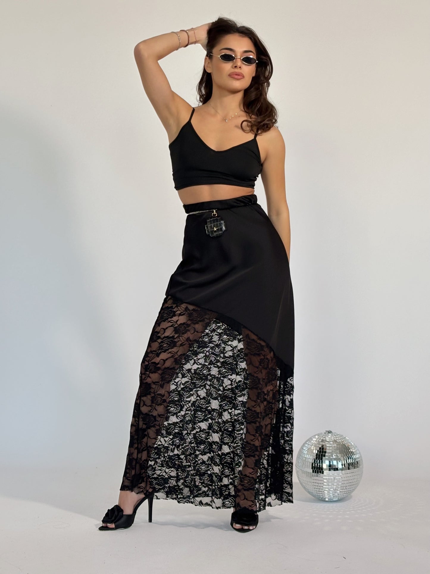 Сатенена пола с дантела Mocha