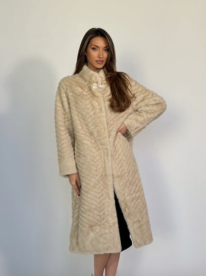 Палто от косъм Verona