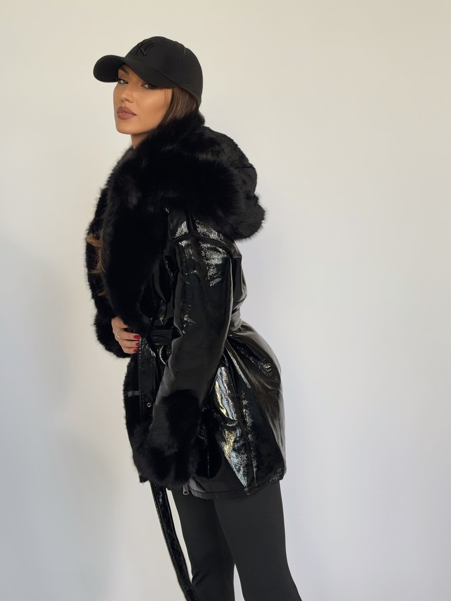 Яке Leila от лак с пух