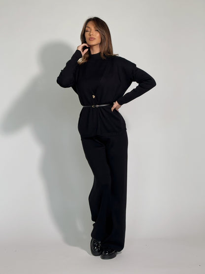 Комплект Leila от три части и колан