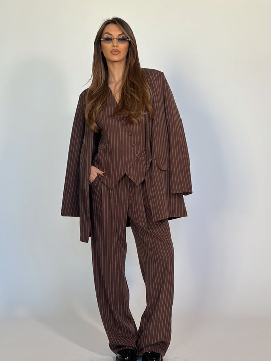 Комплект Lorina от три части