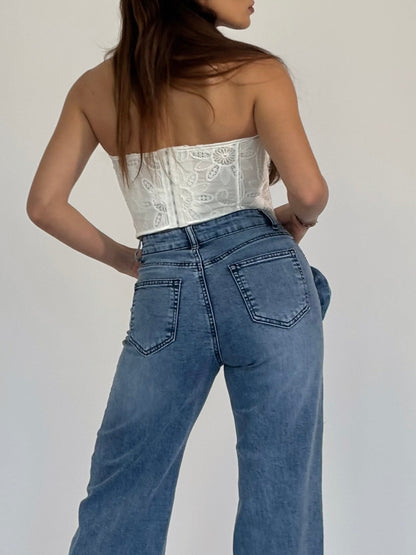 Дантелен корсет Vella с твърди чашки