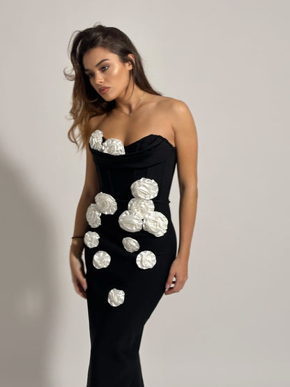 Бандажна рокля Emi с рози