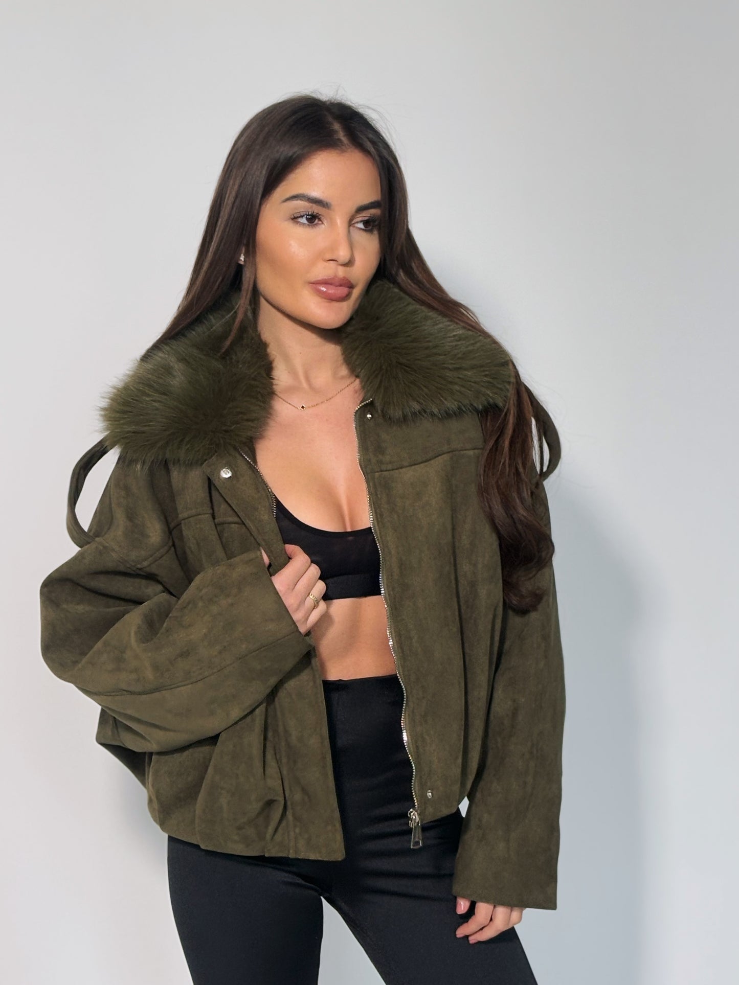 Велурено яке Romanita с пух