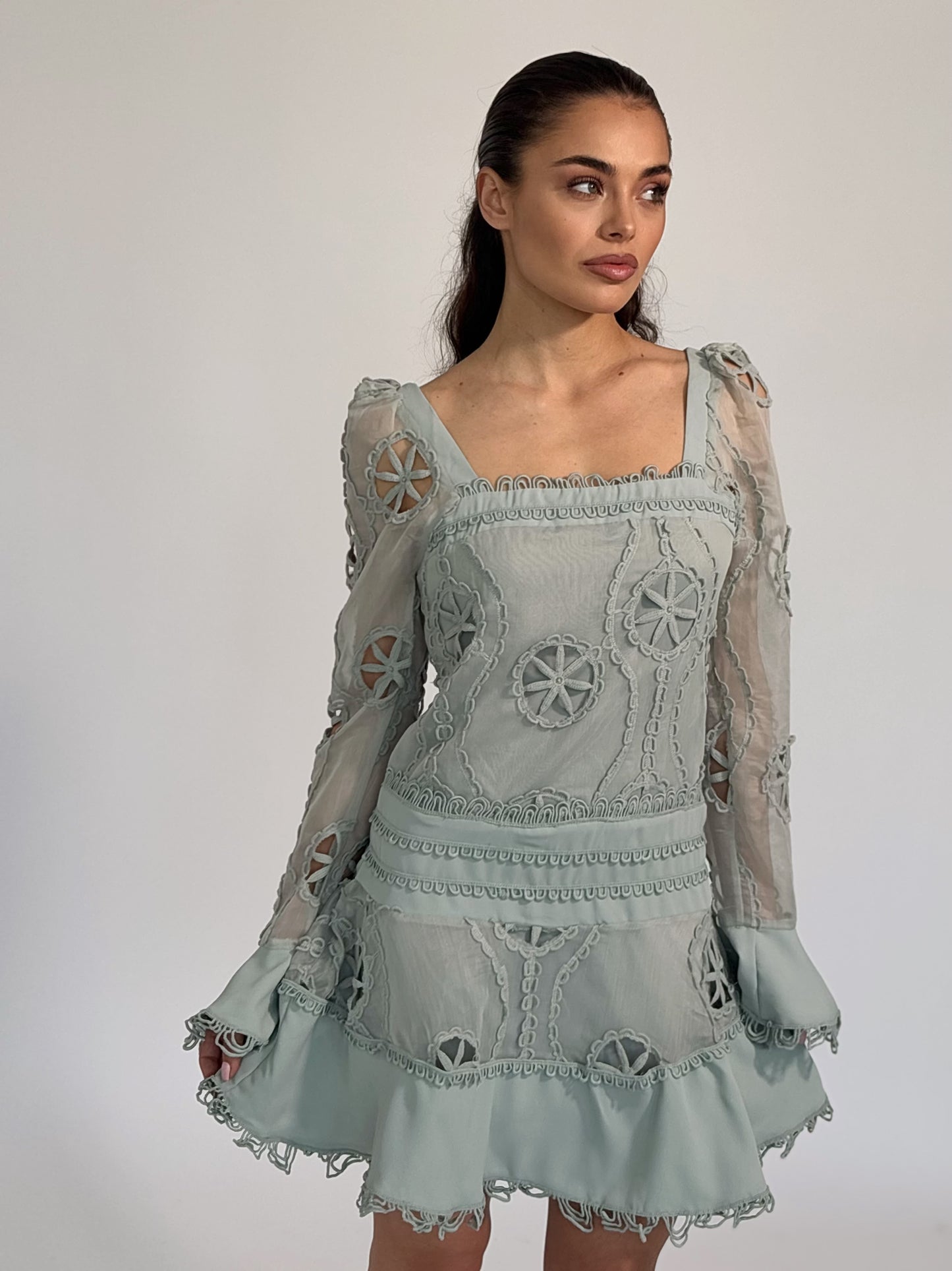 Рокля Malinda