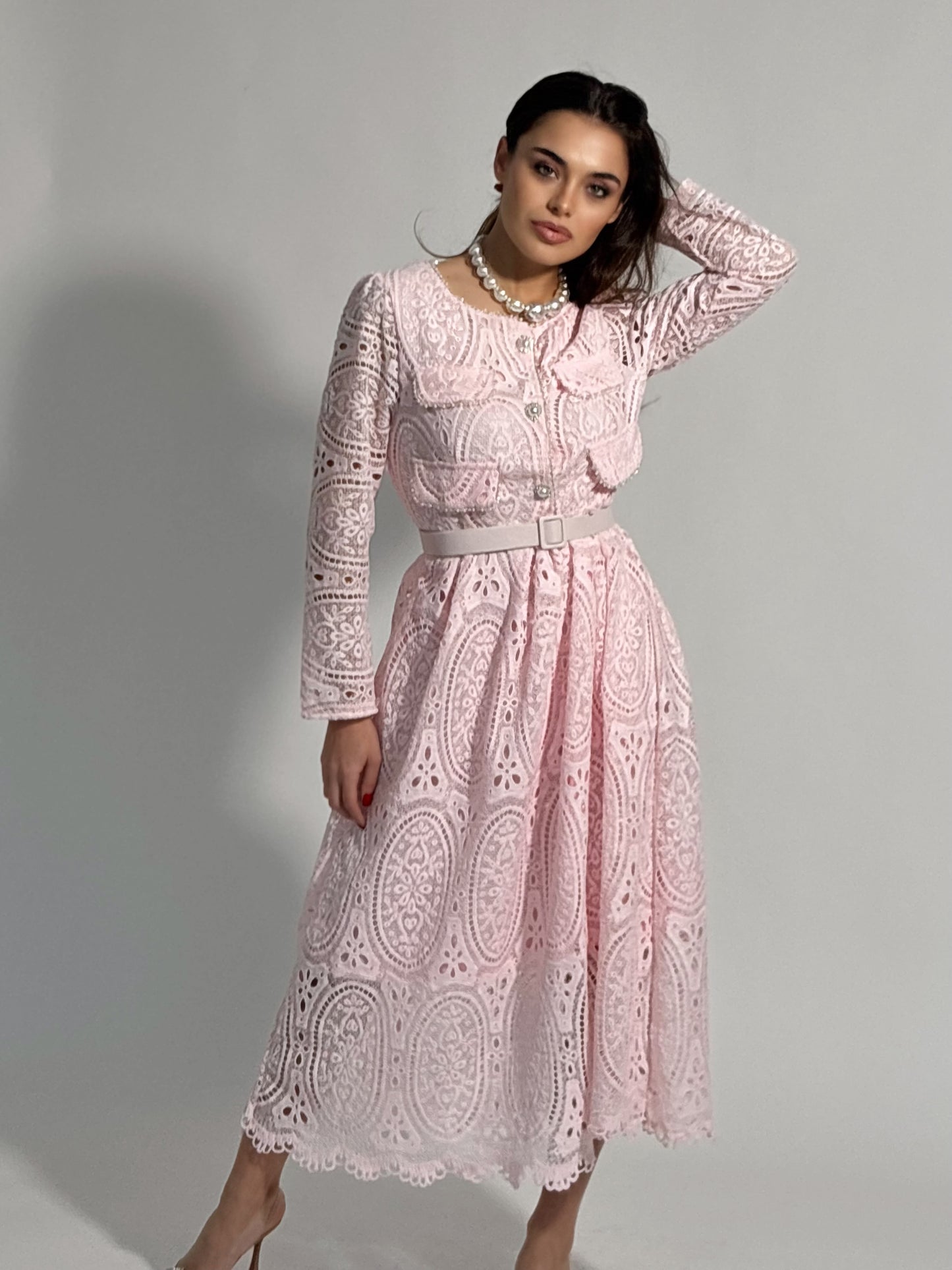 Дантелена рокля Yara