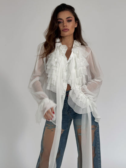 Риза Matilda с рози