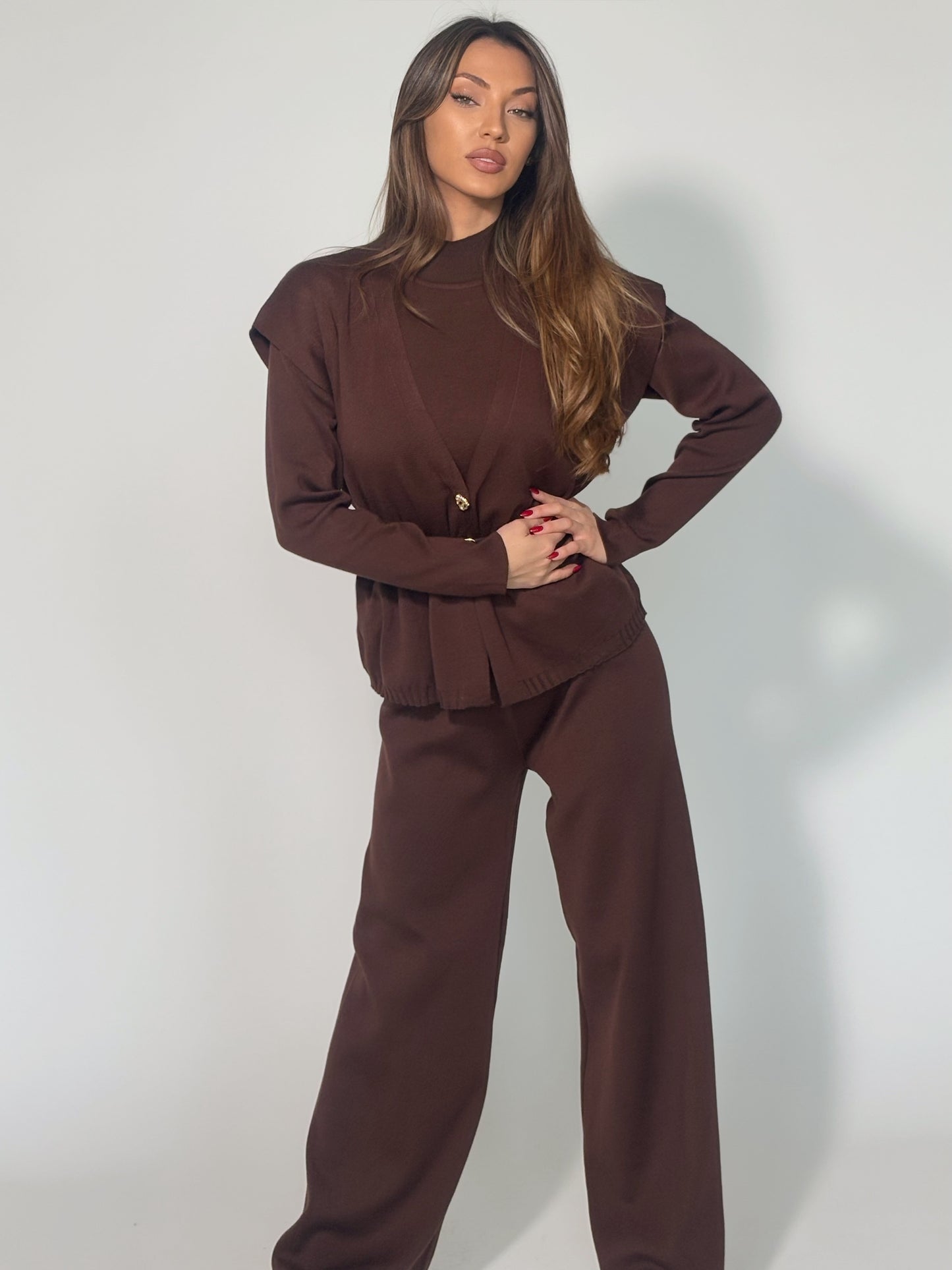 Комплект Leila от три части и колан