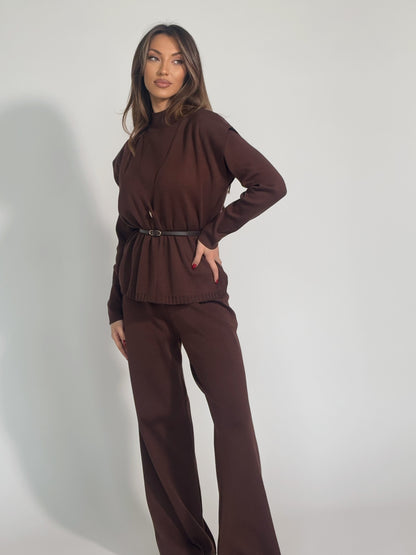 Комплект Leila от три части и колан