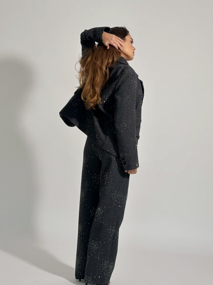 Костюм Viola с камъни и вълна