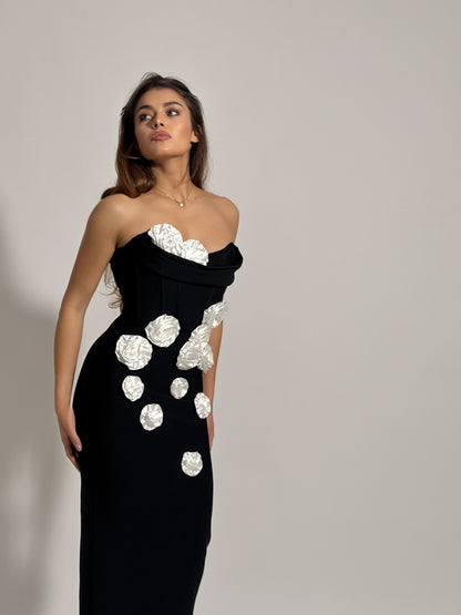 Бандажна рокля Emi с рози