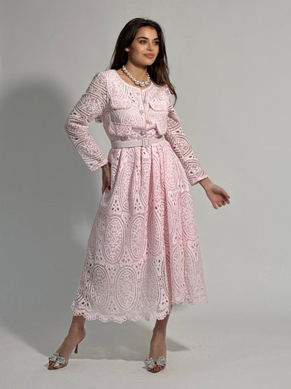 Дантелена рокля Yara