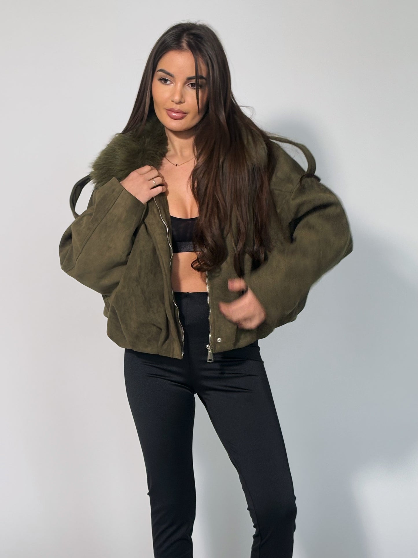 Велурено яке Romanita с пух