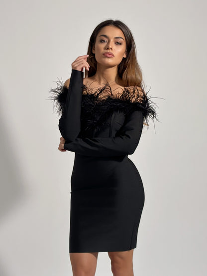 Бандажна рокля с естествени пера Florina