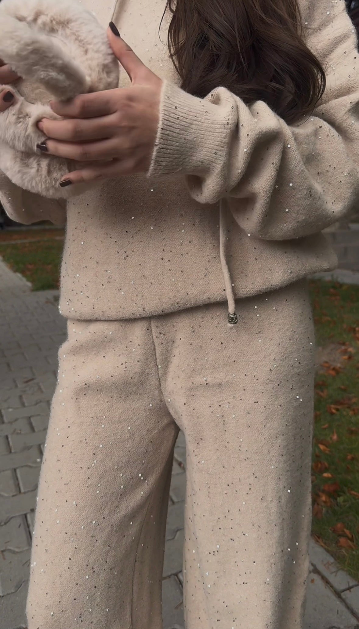 Комплект Shining от плътно плетиво с качулка