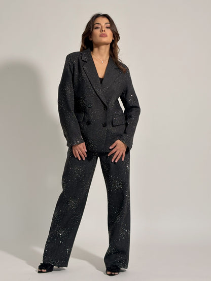 Костюм Viola с камъни и вълна