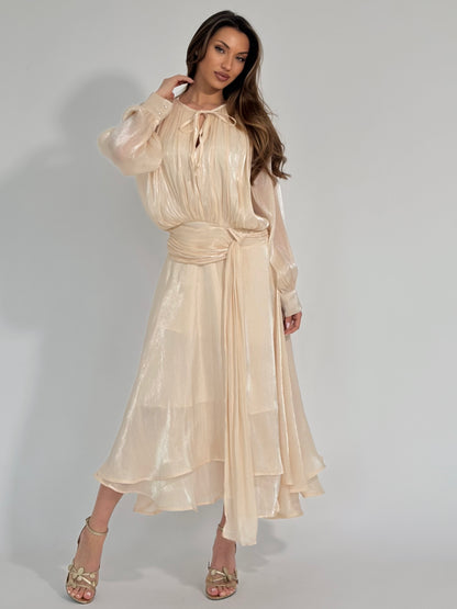 Сатенена рокля Carmella