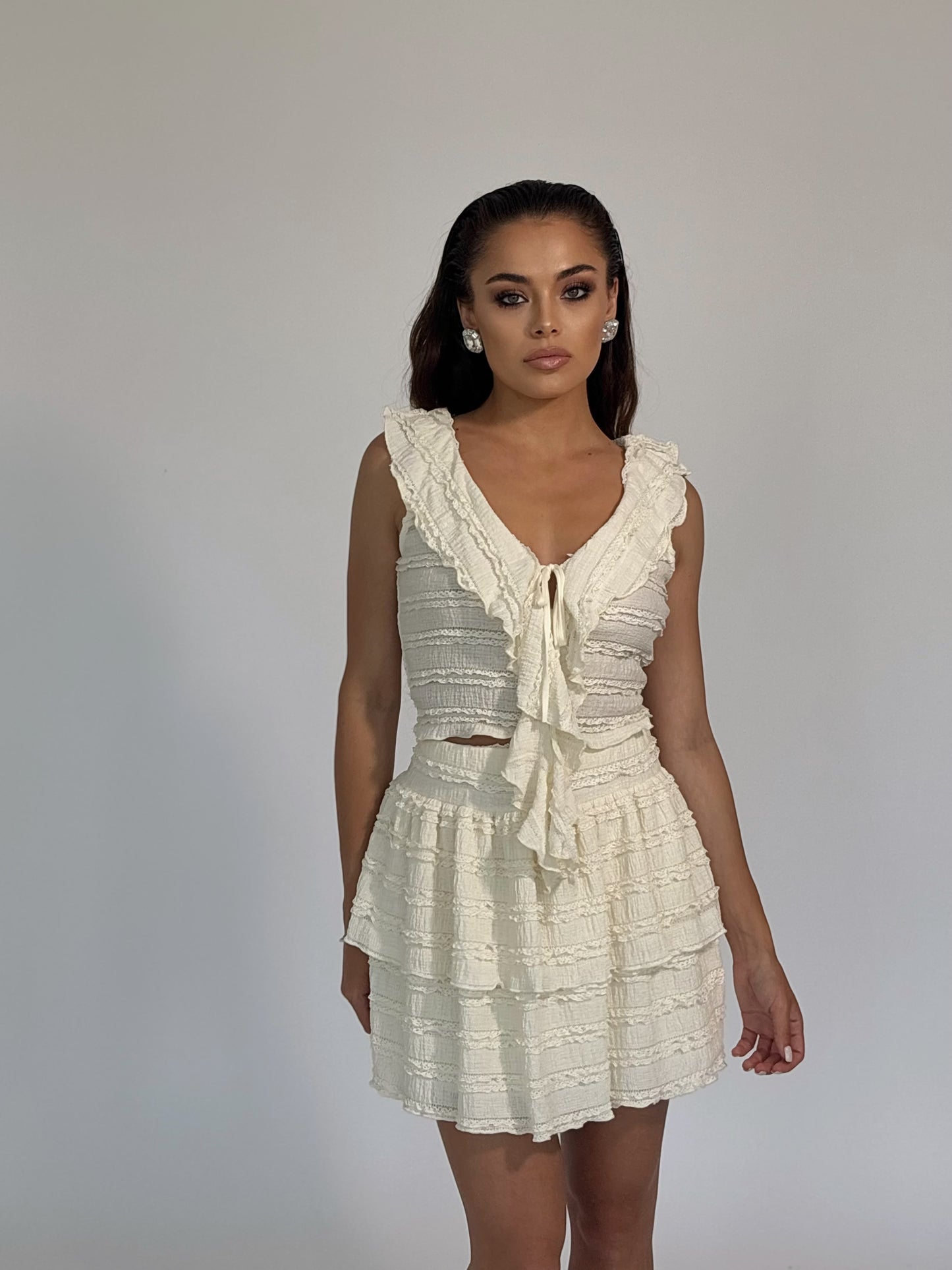 Belinda set