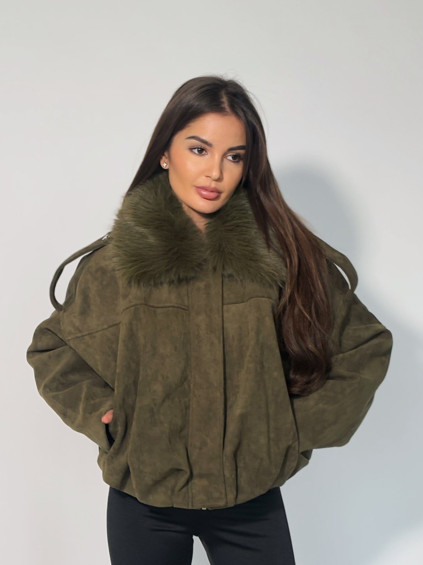 Велурено яке Romanita с пух