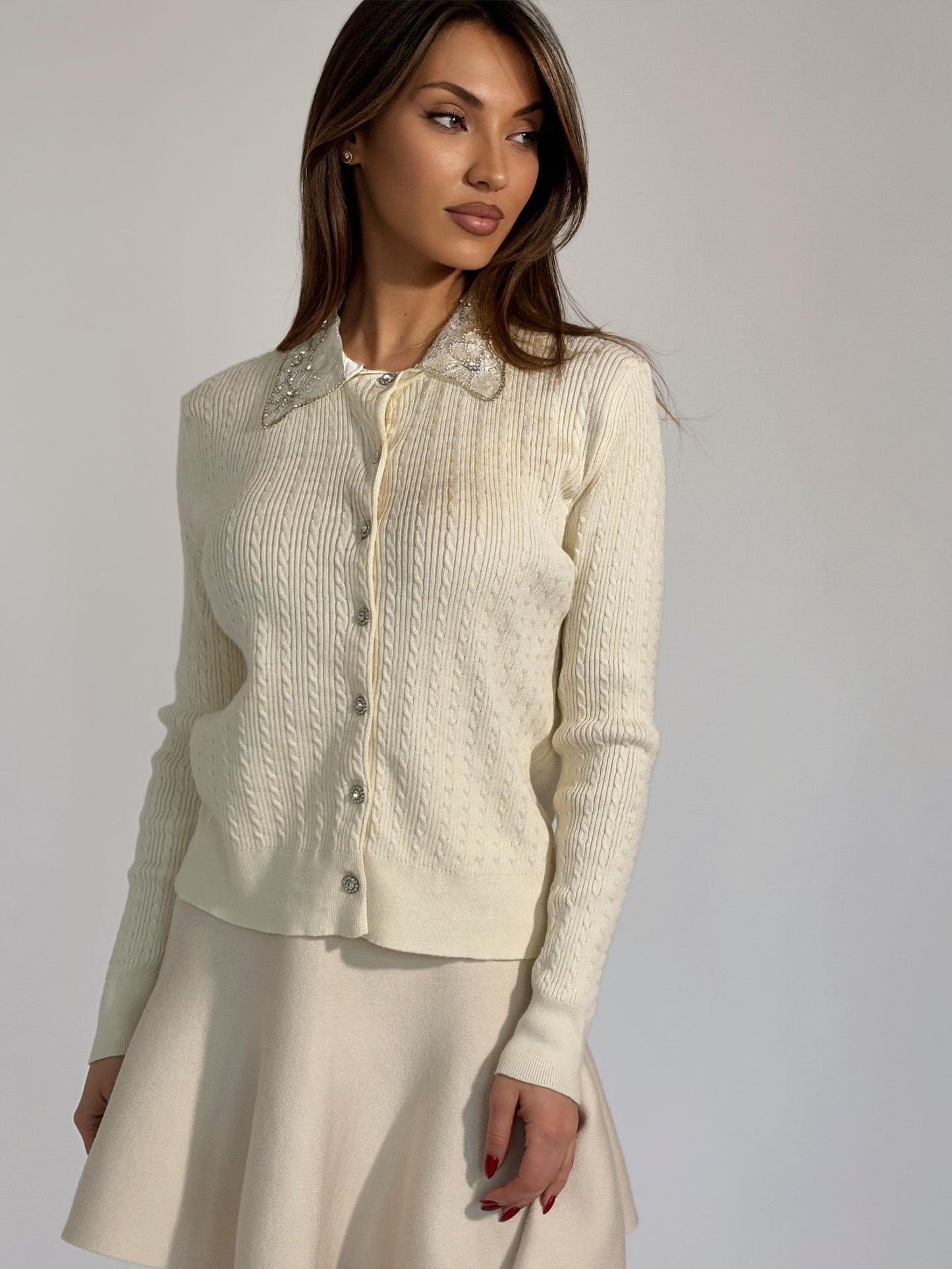 Жилетка Dorian с подвижна яка от мъниста