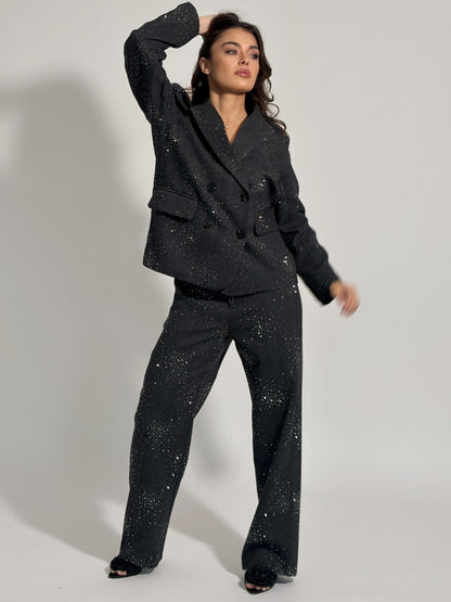 Костюм Viola с камъни и вълна