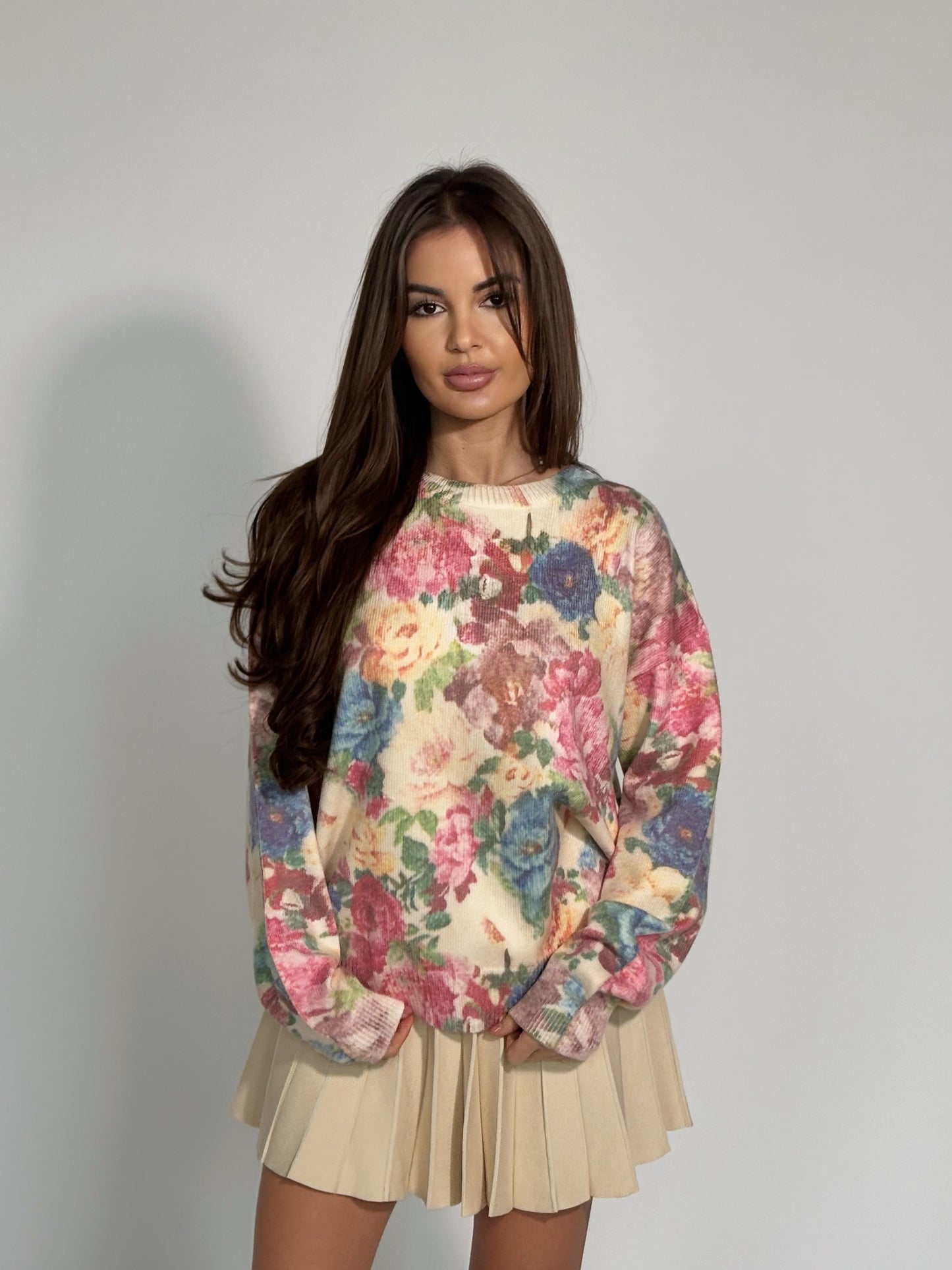 Кашмирена блуза на цветя Jardina