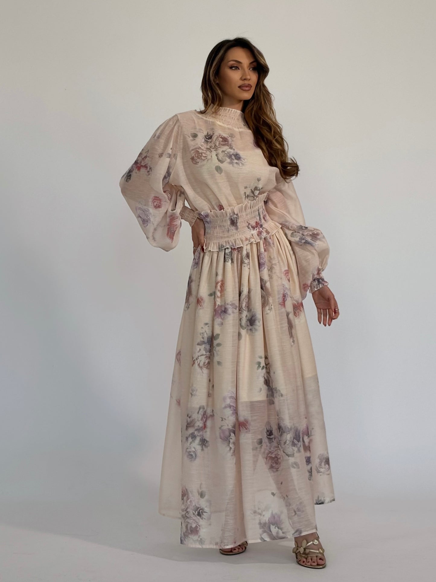 Комплект Perina с флорални мотиви