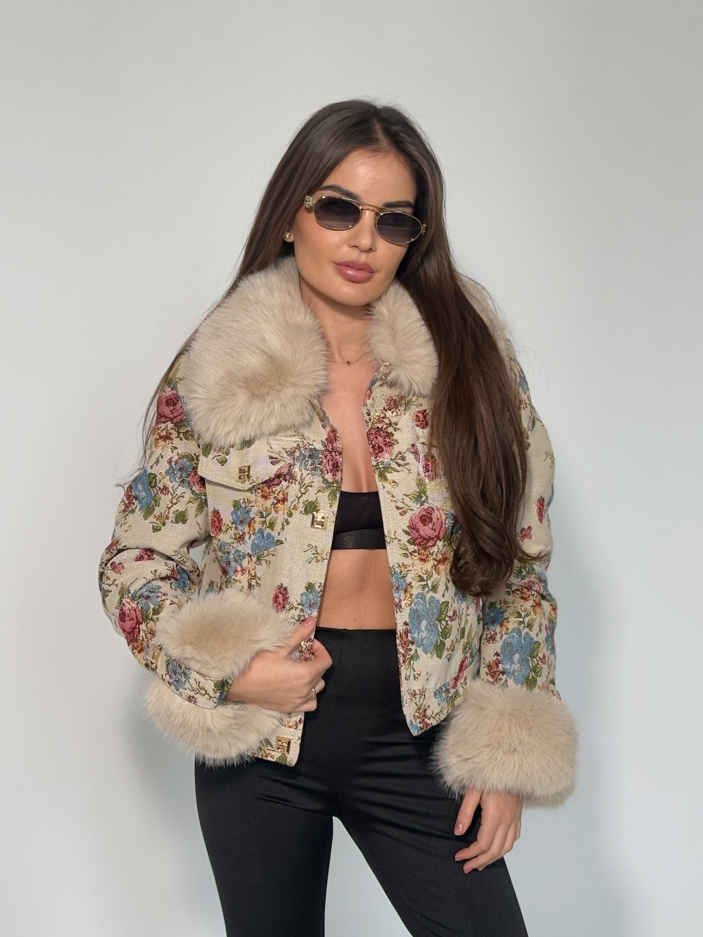 Яке Stellita с бродерия и пух