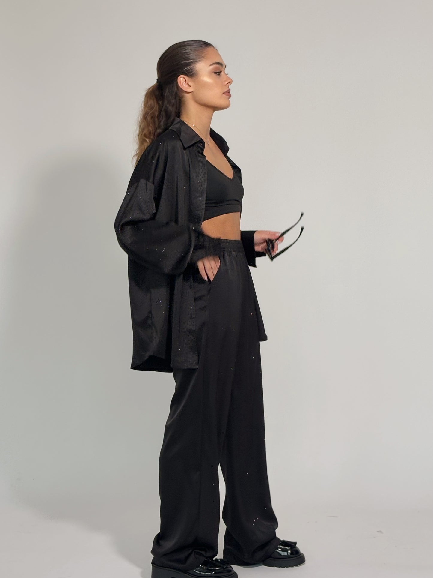 Сатенен комплект Ohara с камъни