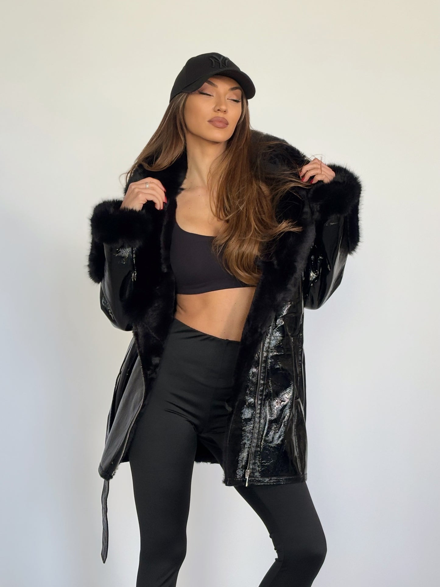 Яке Leila от лак с пух