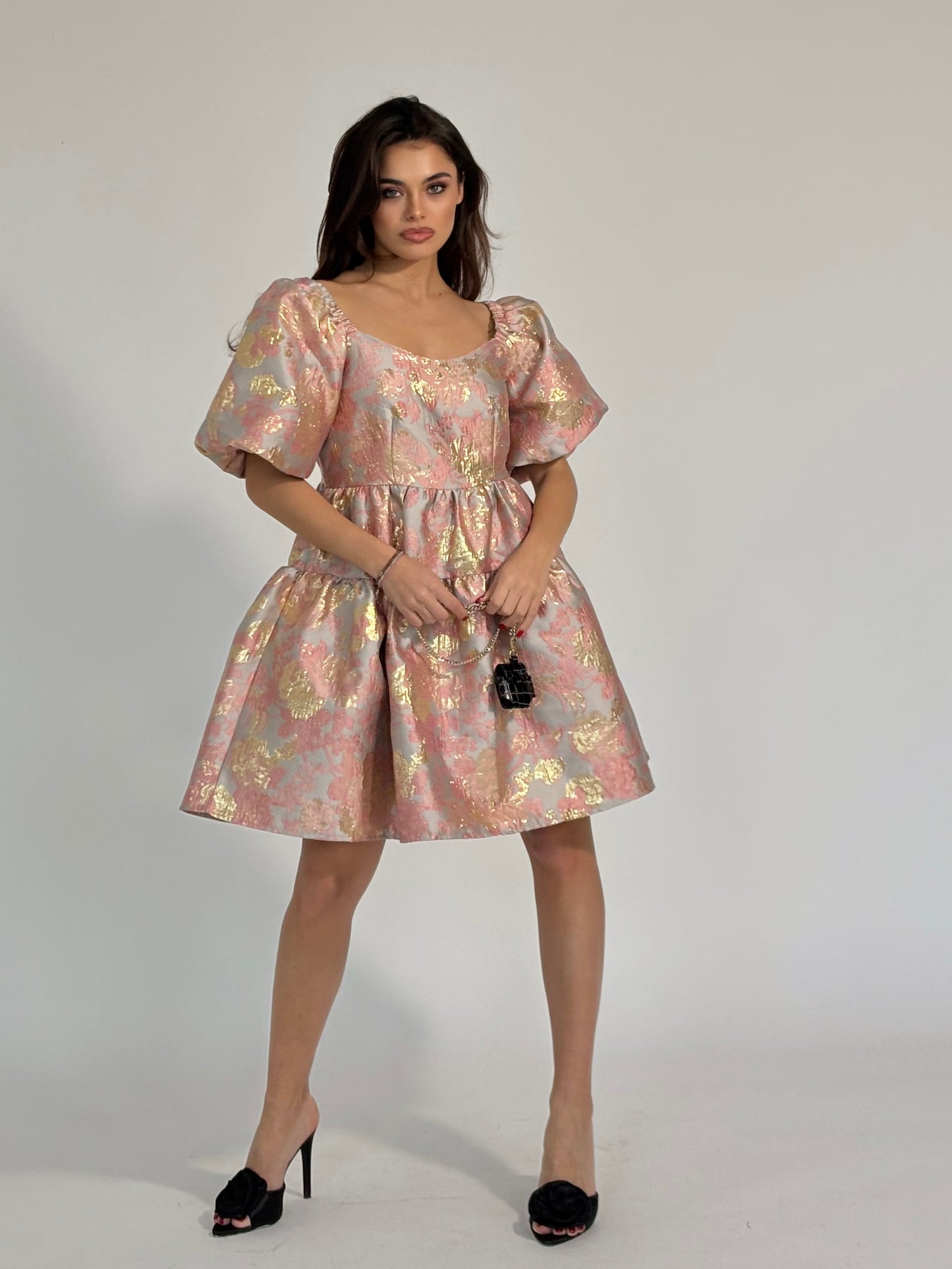 Glamour dress with gold effect