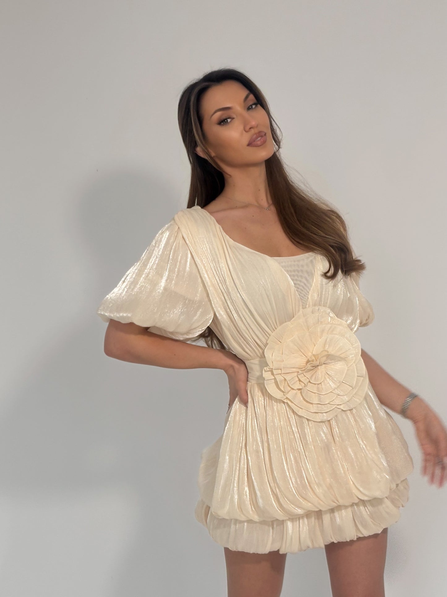 Рокля Bloom с голямо цвете