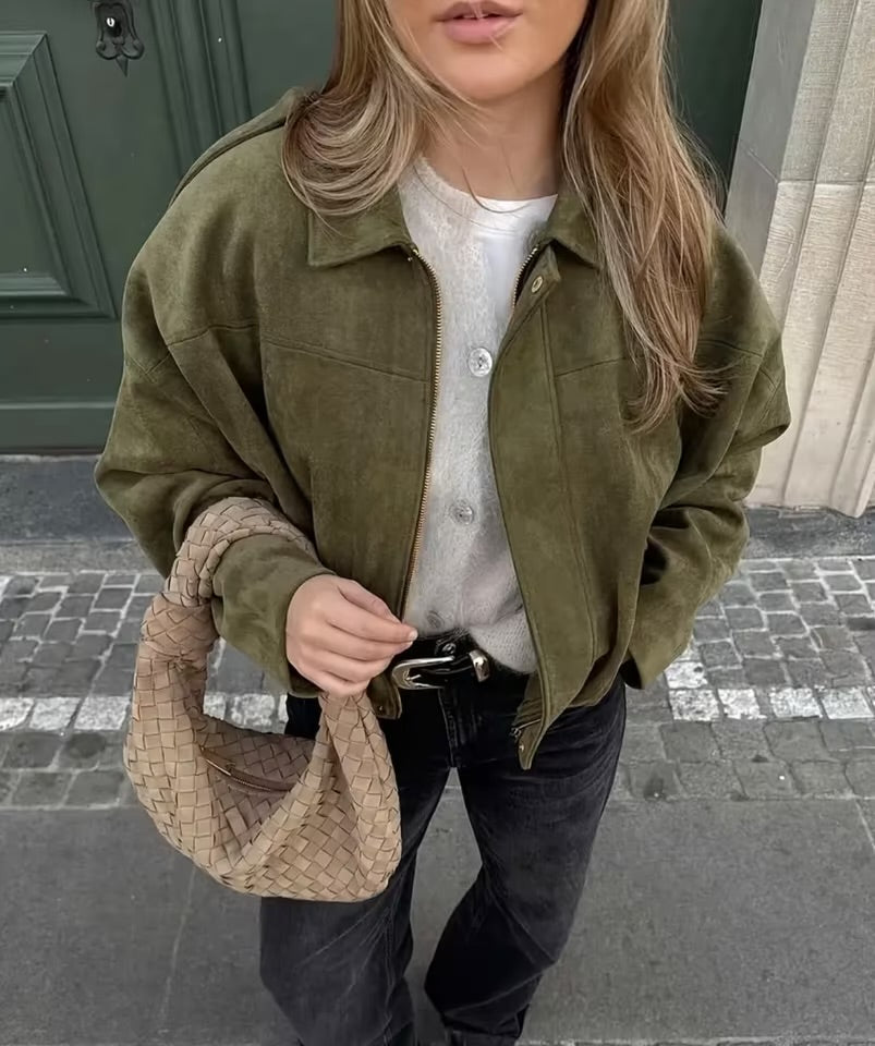 Велурено яке Bless