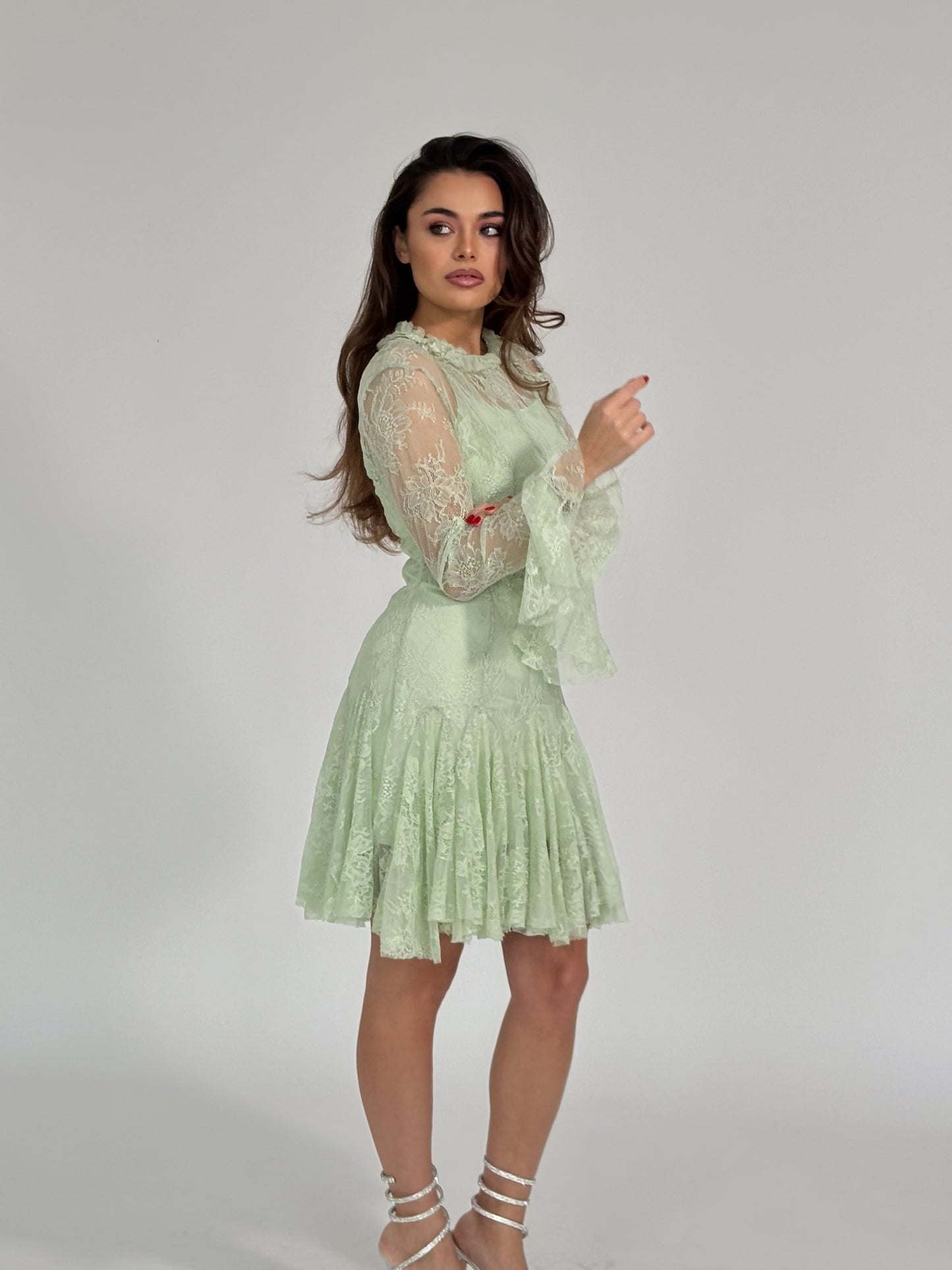 Дантелена рокля Talina