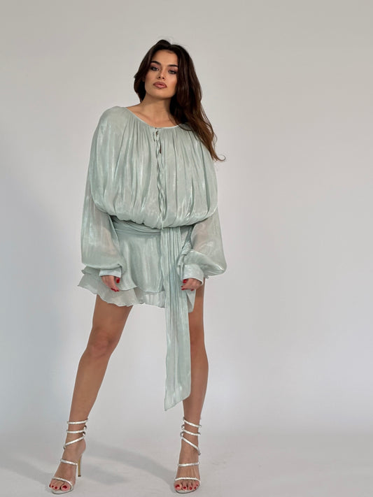 Сатенена рокля Beila