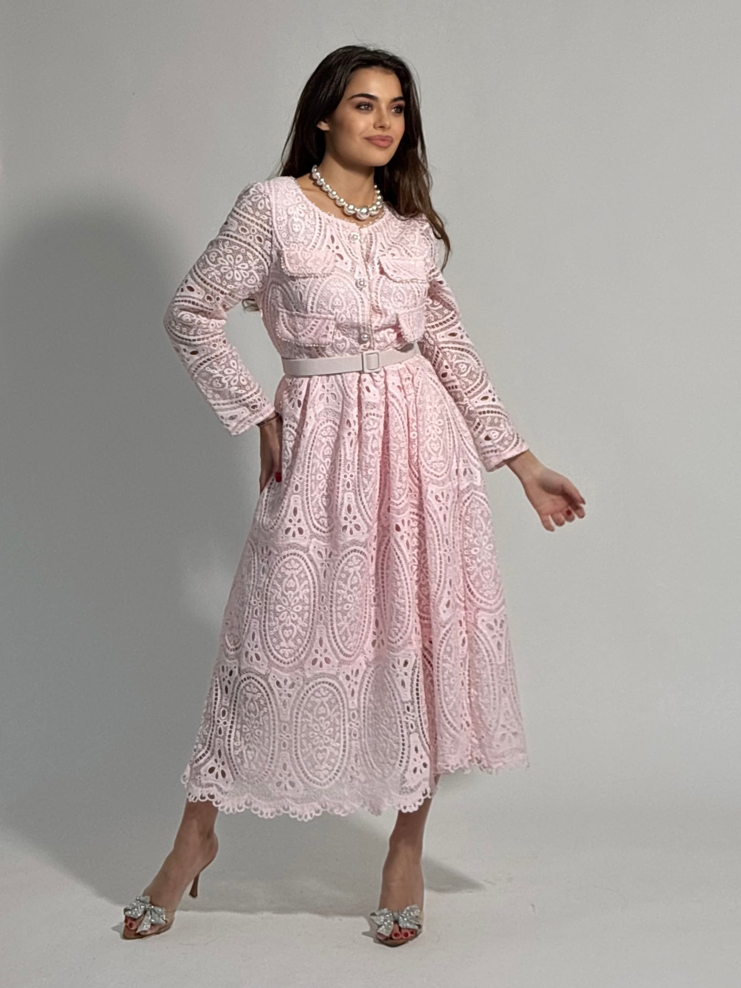 Дантелена рокля Yara