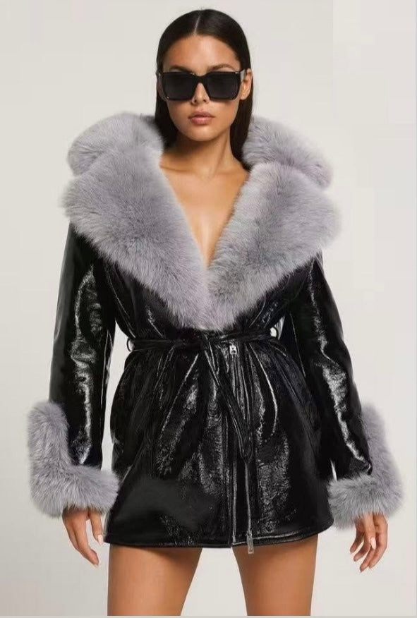 Яке Leila от лак с пух