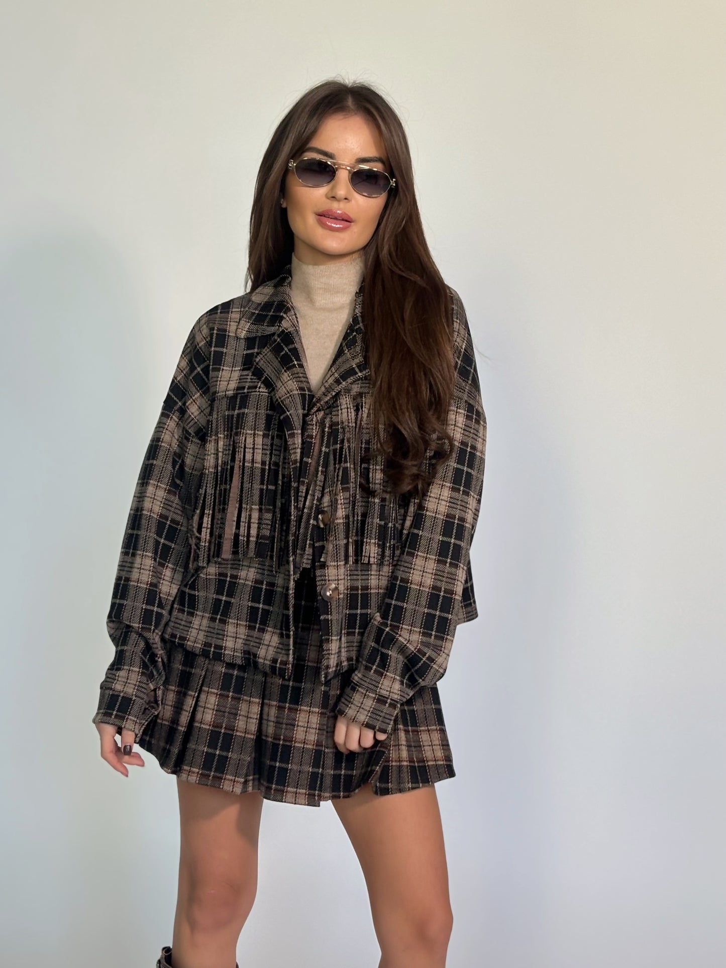 Комплект Makiata от пола-панталон и риза