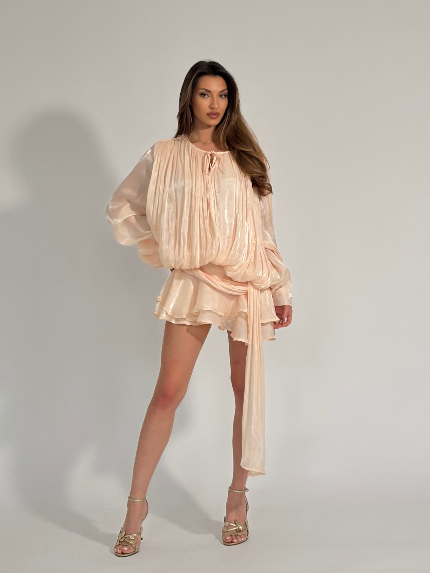 Сатенена рокля Jolie